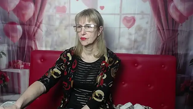 PattySanny Adlı Modelin Canlı XXX Sohbeti