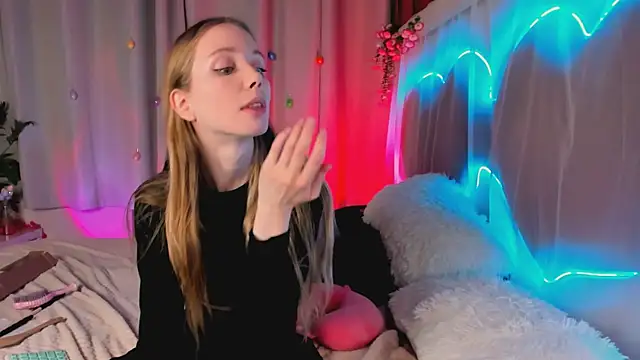 lada2k4's Live XXX Chat