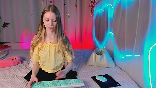 lada2k4 – webcam-show