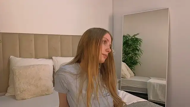 lada2k4's Live XXX Chat