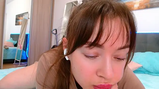 دردشة Eva_Allen الجنسية المباشرة