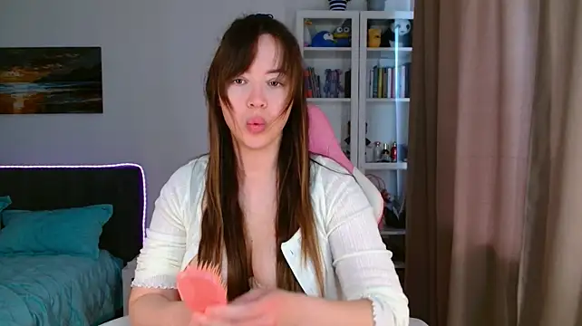 Eva_Allen Adlı Modelin Canlı XXX Sohbeti