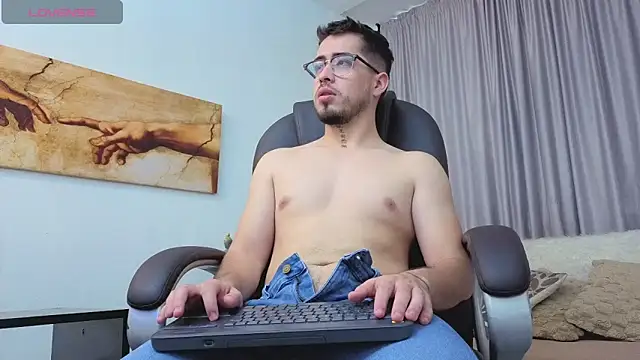 عرض كام Tommas_Jhonson