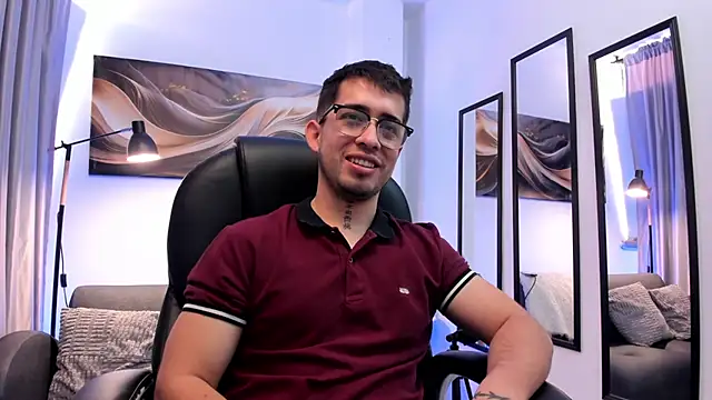 Show de Tommas_Jhonson na webcam