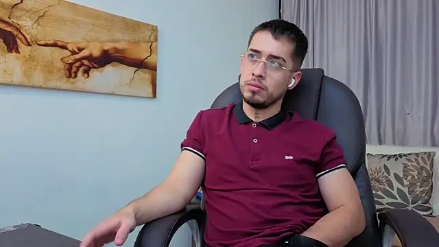 Tommas_Jhonson Webcam show