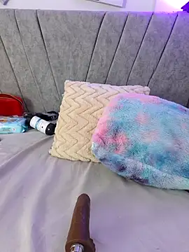 غرفة دردشة Wild_lilhyy المباشرة