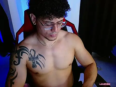 Logan0626 Webcam-Show
