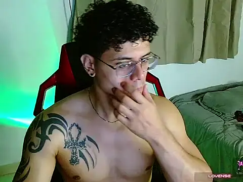 عرض كام Logan0626