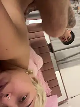 Pokazy przed kamerką – Melody__0