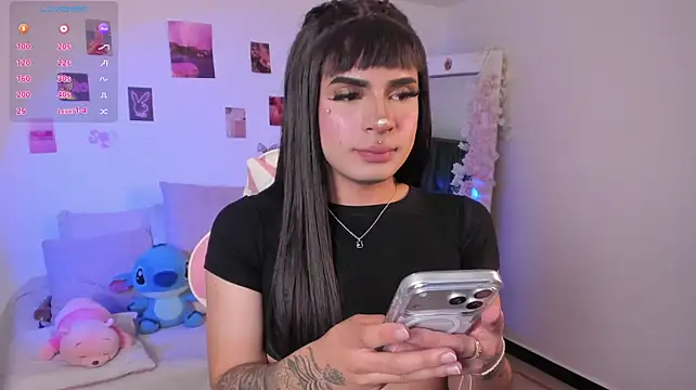 Show modela Iam_Emiily_ na web-kameri