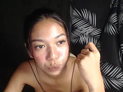 urgirlyflor's Webcam Show
