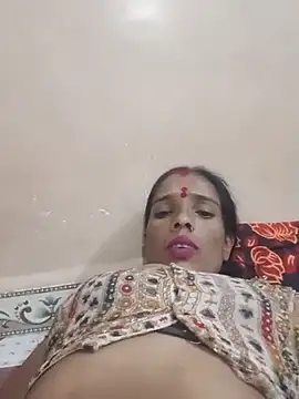 Sarita_bhabi Adlı Modelin Web Kamerası Şovu