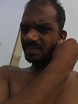 Daddyishere_19 ওয়েবক্যাম শো