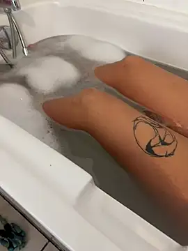 Show modela adeuxminu na web-kameri