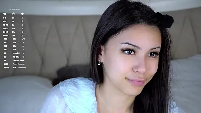 SulemaNeugin's Live XXX Chat