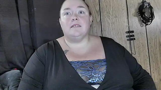 ladylynn13's Webcam Show