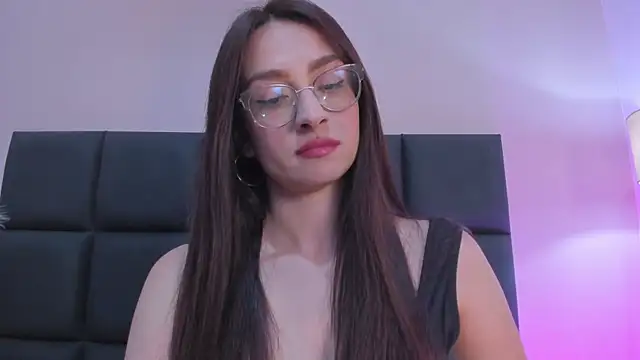 AndraCyruss Live XXX-Chat