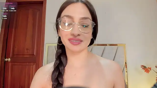 دردشة AndraCyruss الجنسية المباشرة