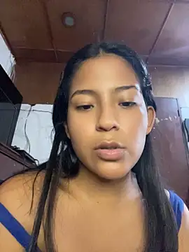 LeahBar Show in webcam