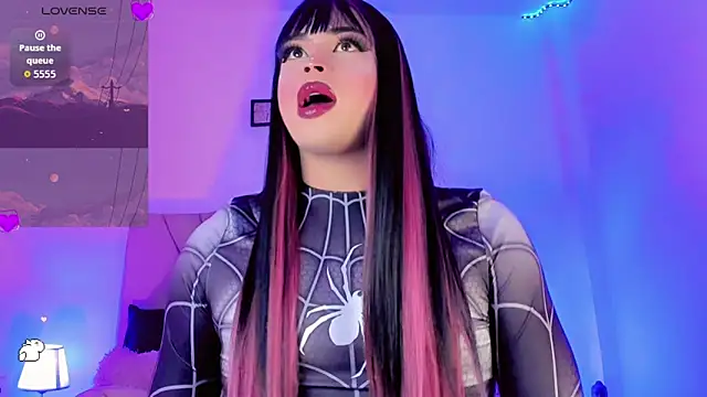 Danna_xz Show in webcam