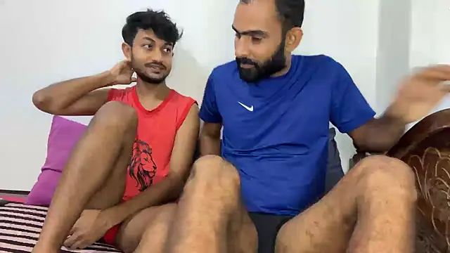 DesiDaddyandSon ওয়েবক্যাম শো