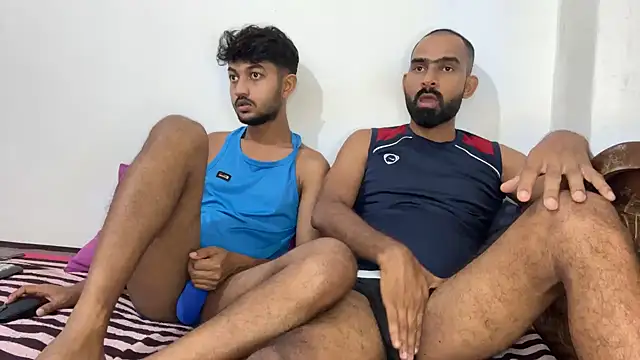 DesiDaddyandSon Pertunjukan Webcam