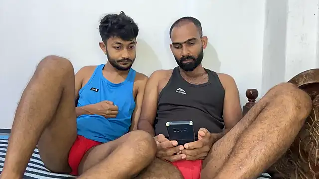 DesiDaddyandSon 网络视讯表演