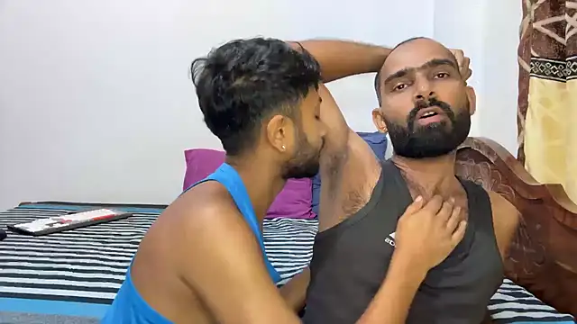 عرض كام DesiDaddyandSon