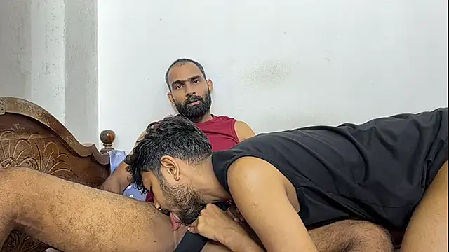 DesiDaddyandSon Show Webcam