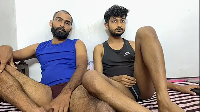 DesiDaddyandSon Show Webcam