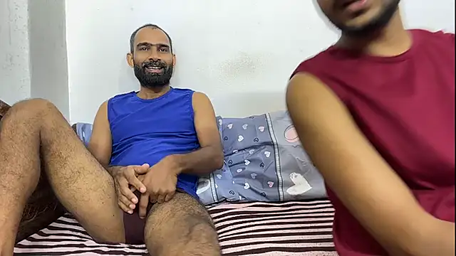 DesiDaddyandSon 在線直播表演