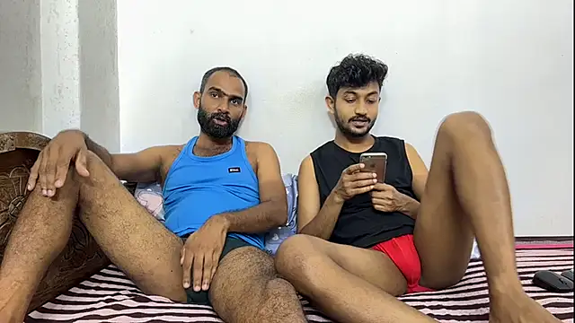 Show de webcam de DesiDaddyandSon