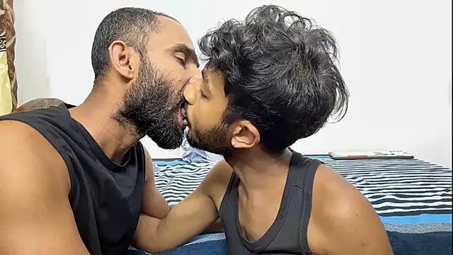 عرض كام DesiDaddyandSon
