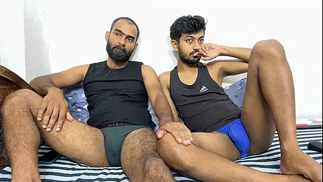 DesiDaddyandSon's Webcam Show