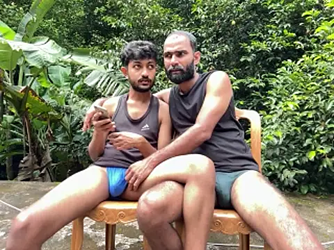 DesiDaddyandSon – webcam-show