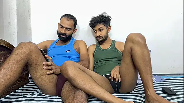 DesiDaddyandSon Webcamshow