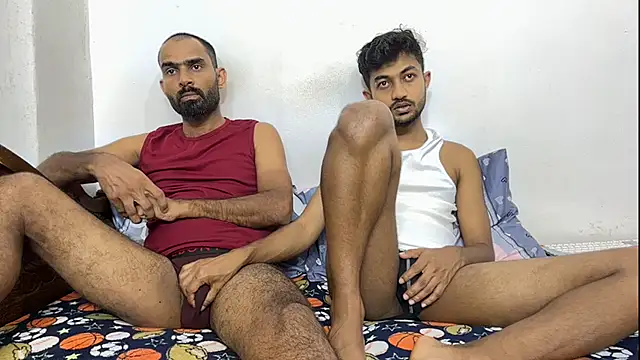 DesiDaddyandSon webcam show