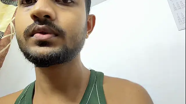 הופעת וובקאם של DesiDaddyandSon