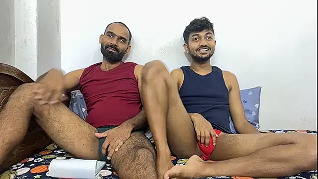 Show de webcam de DesiDaddyandSon