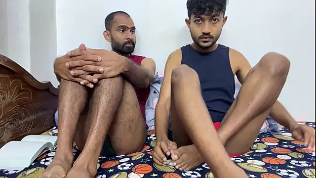 DesiDaddyandSon 网络视讯表演