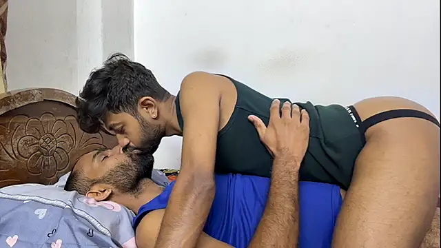 عرض كام DesiDaddyandSon
