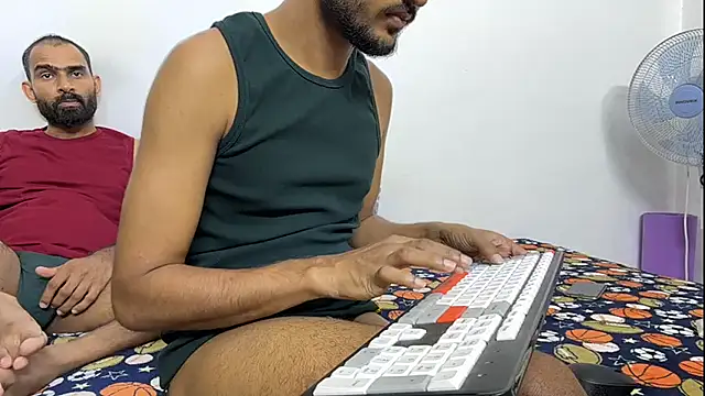 Show webcam de DesiDaddyandSon