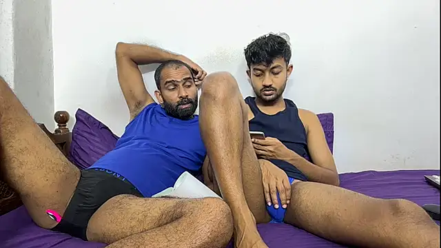 DesiDaddyandSon Show Webcam