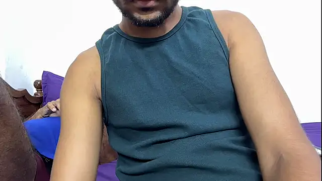 DesiDaddyandSon Adlı Modelin Web Kamerası Şovu