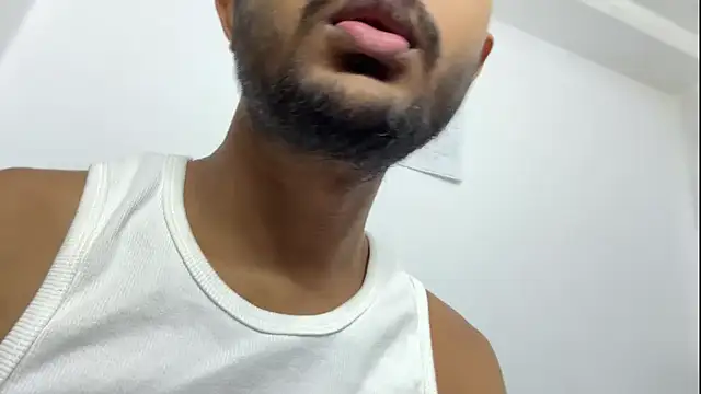 Pertunjukan Kamera Web DesiDaddyandSon