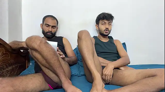 DesiDaddyandSon 在線直播表演