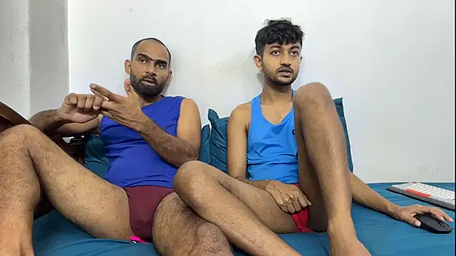 DesiDaddyandSon Pertunjukan Webcam