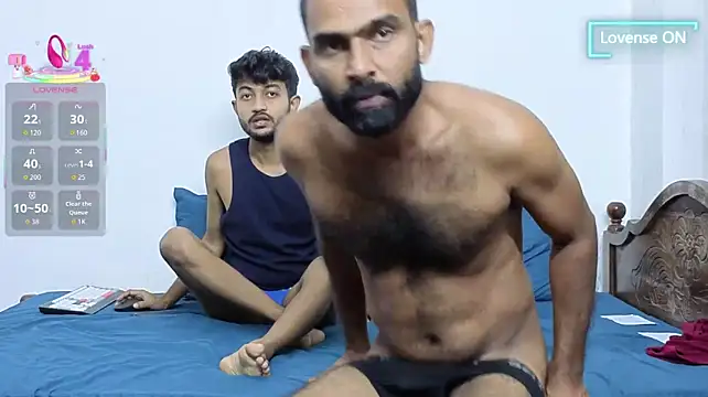 Вебкам-шоу DesiDaddyandSon