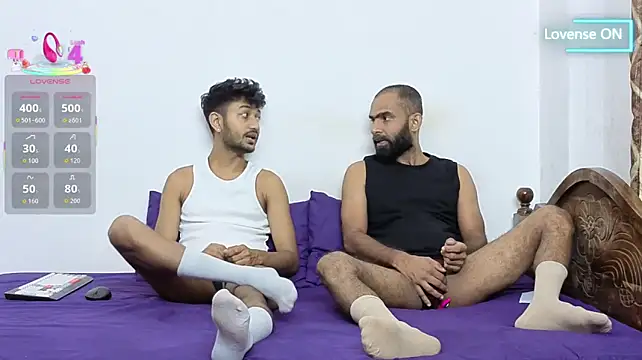 DesiDaddyandSon Show Webcam