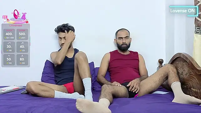 DesiDaddyandSon Pertunjukan Webcam